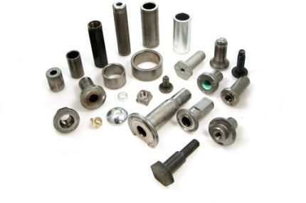  Sujetadores (fasteners) formados en frío